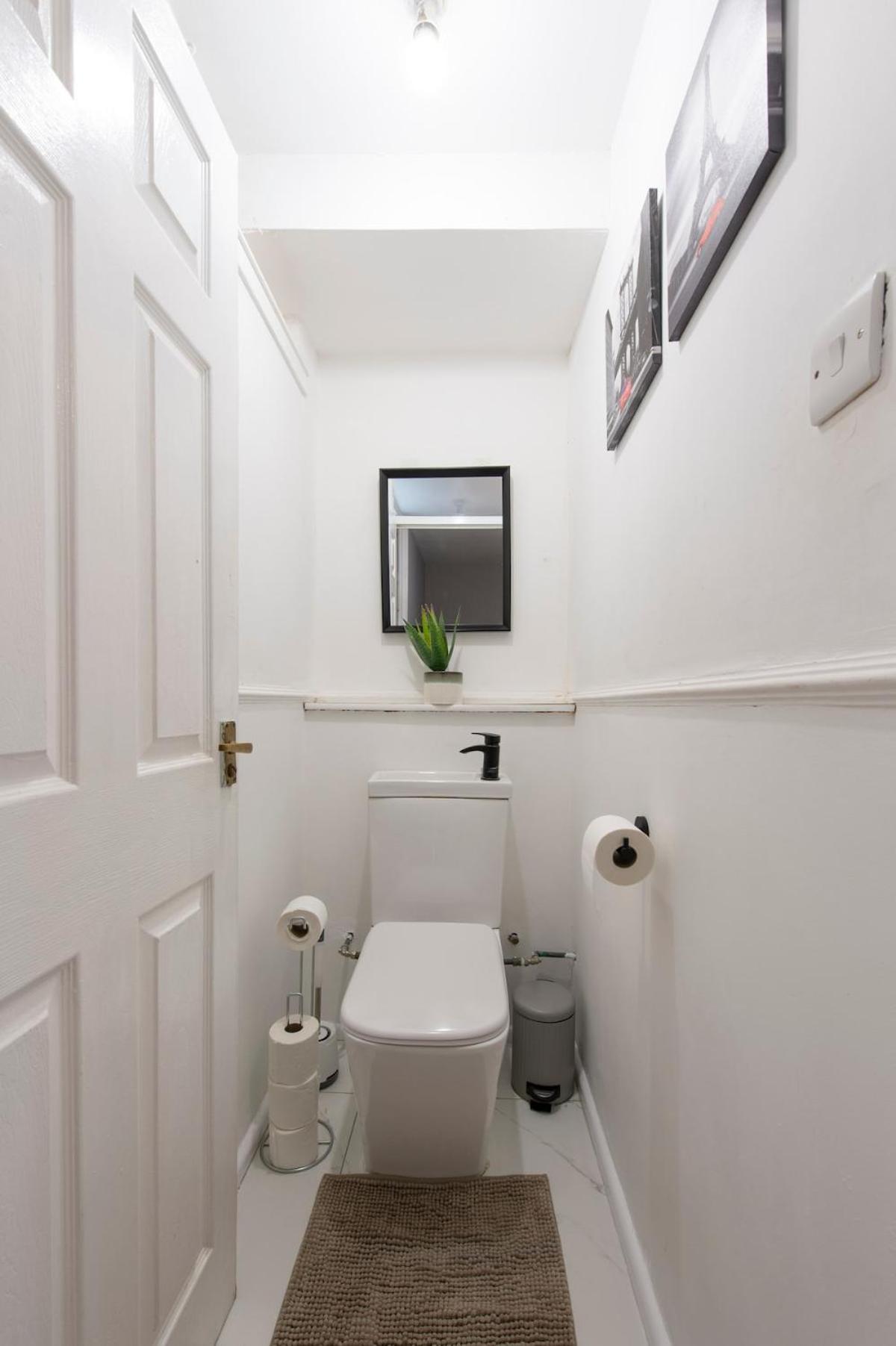 Lovely 2-Bed 20 Mins To Central 런던 외부 사진
