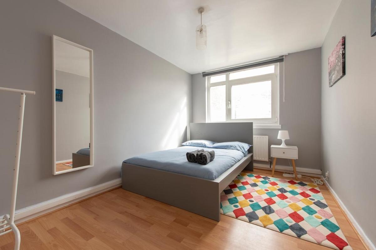 Lovely 2-Bed 20 Mins To Central 런던 외부 사진