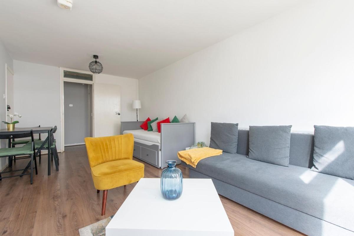 Lovely 2-Bed 20 Mins To Central 런던 외부 사진