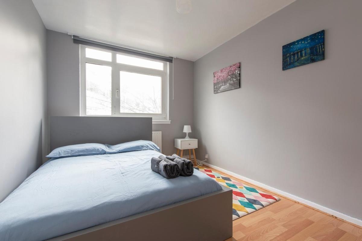 Lovely 2-Bed 20 Mins To Central 런던 외부 사진